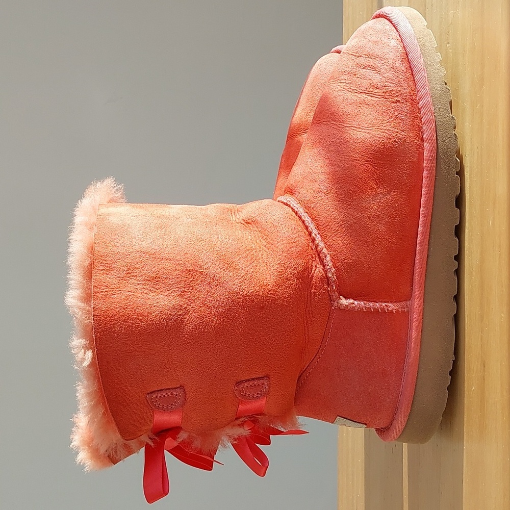 UGG Australia Bailey Bow Coral Orange Sheepskin Winter Boots
